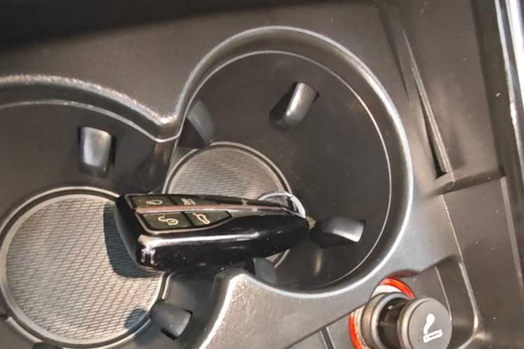 Used Hongqi HS5 2019 2.0T Smart Connect Flagship Edition Vehicle Key
