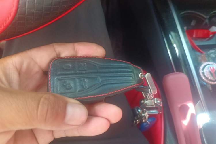 Used Hongqi HS5 2019 2.0T Smart Connect Flagship All-Wheel-Drive Version Vehicle Key