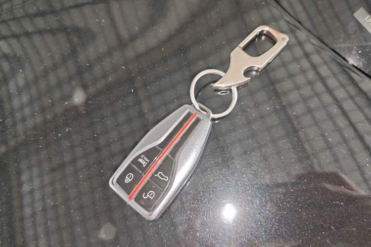 Used Hongqi HS5 2019 2.0T Smart Connect Flagship All-Wheel-Drive Version Vehicle Key