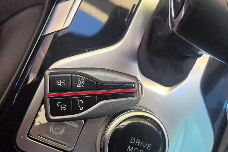 Used Hongqi HS5 2019 2.0T Smart Connect Flagship All-Wheel-Drive Version Vehicle Key