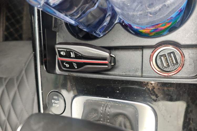Used Hongqi HS5 2019 2.0T Smart Connect Flagship All-Wheel-Drive Version Vehicle Key