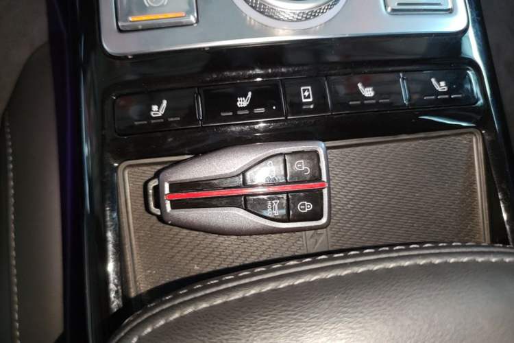 Used Hongqi HS5 2019 2.0T Smart Connect Flagship Edition Vehicle Key