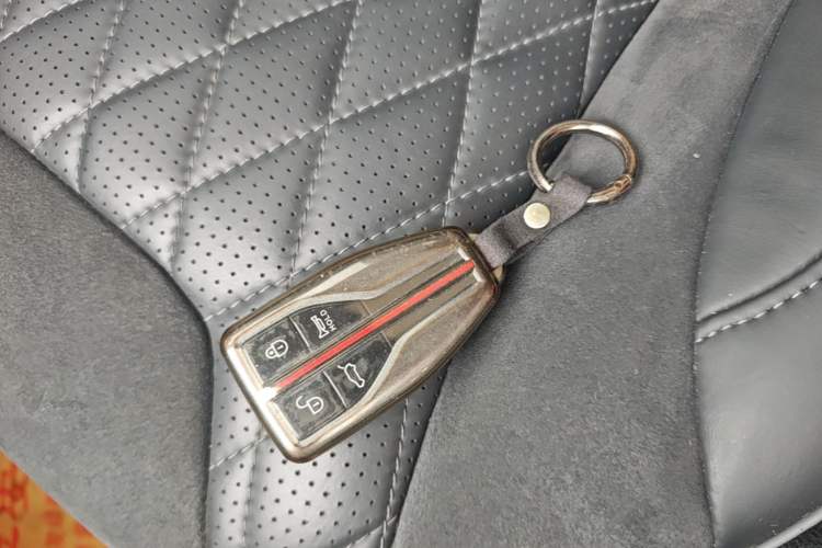 Used Hongqi HS5 2019 2.0T Smart Connect Flagship Edition Vehicle Key