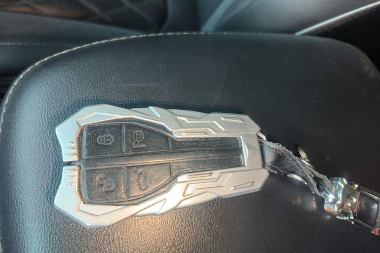 Used Hongqi HS5 2019 2.0T Smart Connect Flagship Edition Vehicle Key