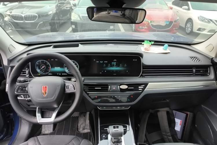 Used Hongqi HS5 2019 2.0T Smart Connect Flagship Edition Center Console