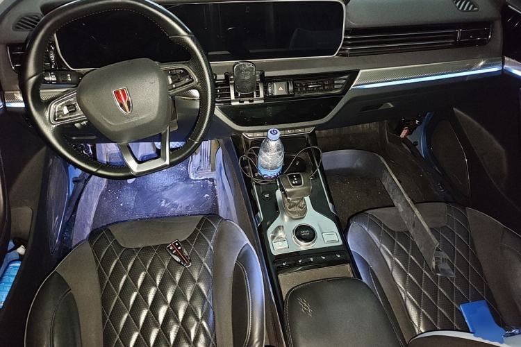 Used Hongqi HS5 2019 2.0T Smart Connect Flagship Edition Center Console