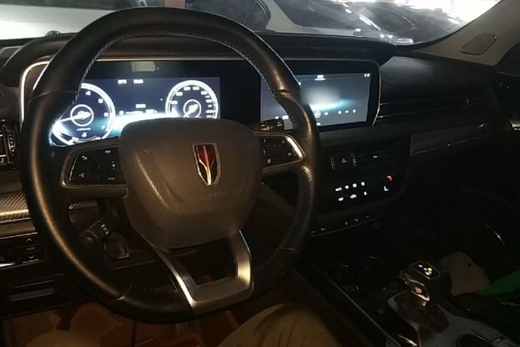 Used Hongqi HS5 2019 2.0T Smart Connect Flagship All-Wheel-Drive Version Center Console
