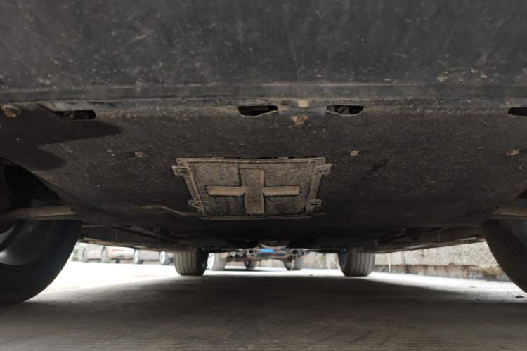 Used Hongqi HS5 2019 2.0T Smart Connect Flagship All-Wheel-Drive Version Chassis Front