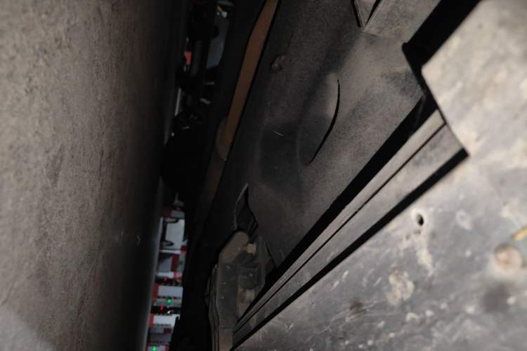Used Hongqi HS5 2019 2.0T Smart Connect Flagship Edition Chassis Front Left