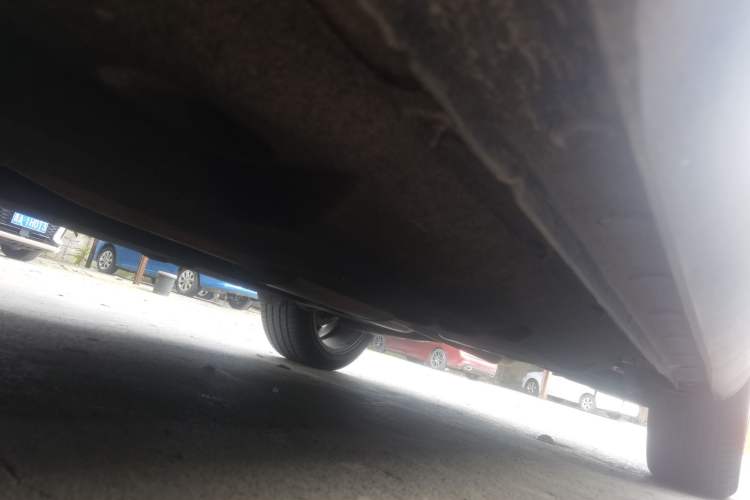 Used Hongqi HS5 2019 2.0T Smart Connect Flagship All-Wheel-Drive Version Chassis Front Left