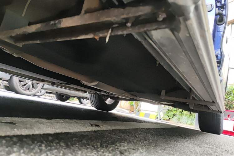 Used Hongqi HS5 2019 2.0T Smart Connect Flagship Edition Chassis Front Left
