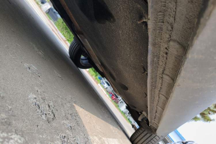 Used Hongqi HS5 2019 2.0T Smart Connect Flagship All-Wheel-Drive Version Chassis Front Left