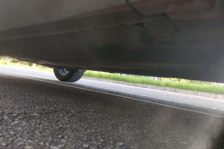 Used Hongqi HS5 2019 2.0T Smart Connect Flagship All-Wheel-Drive Version Chassis Front Right