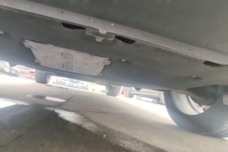 Used Hongqi HS5 2019 2.0T Smart Connect Flagship All-Wheel-Drive Version Chassis Front