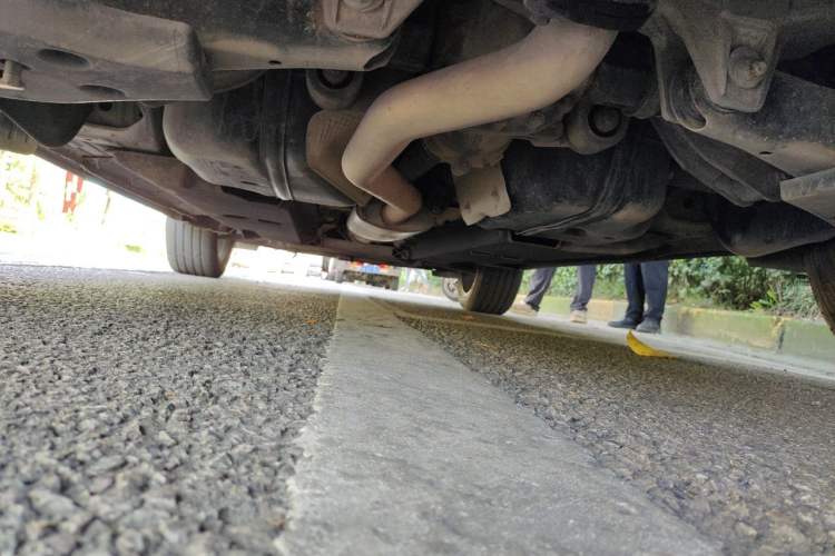 Used Hongqi HS5 2019 2.0T Smart Connect Flagship All-Wheel-Drive Version Chassis Rear