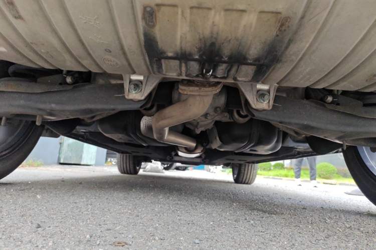 Used Hongqi HS5 2019 2.0T Smart Connect Flagship All-Wheel-Drive Version Chassis Rear