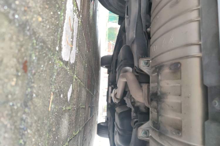 Used Hongqi HS5 2019 2.0T Smart Connect Flagship All-Wheel-Drive Version Chassis Rear