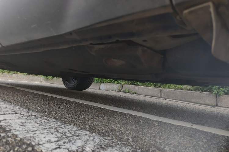 Used Hongqi HS5 2019 2.0T Smart Connect Flagship All-Wheel-Drive Version Chassis Rear Left