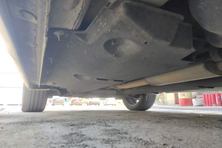 Used Hongqi HS5 2019 2.0T Smart Connect Flagship All-Wheel-Drive Version Chassis Rear Left