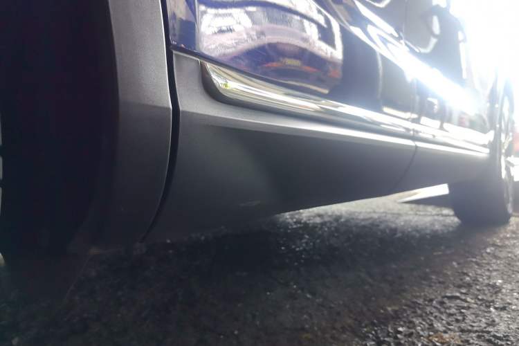 Used Hongqi HS5 2019 2.0T Smart Connect Flagship All-Wheel-Drive Version Chassis Rear Right