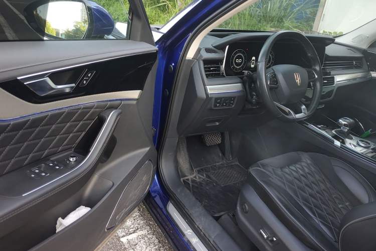Used Hongqi HS5 2019 2.0T Smart Connect Flagship All-Wheel-Drive Version Driver Seat