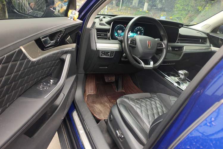 Used Hongqi HS5 2019 2.0T Smart Connect Flagship All-Wheel-Drive Version Driver Seat
