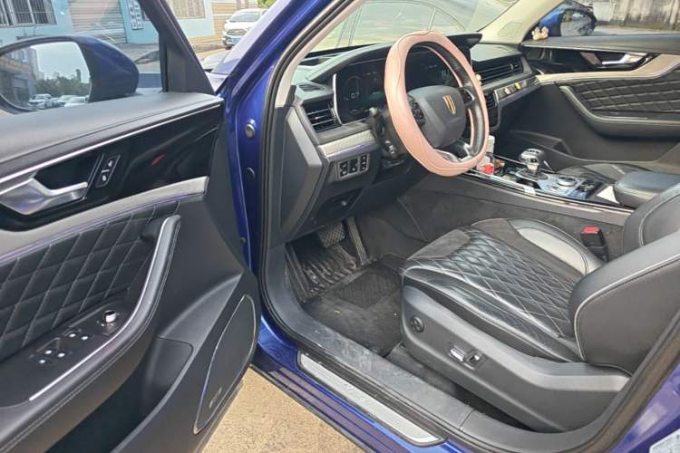Used Hongqi HS5 2019 2.0T Smart Connect Flagship All-Wheel-Drive Version Driver Seat
