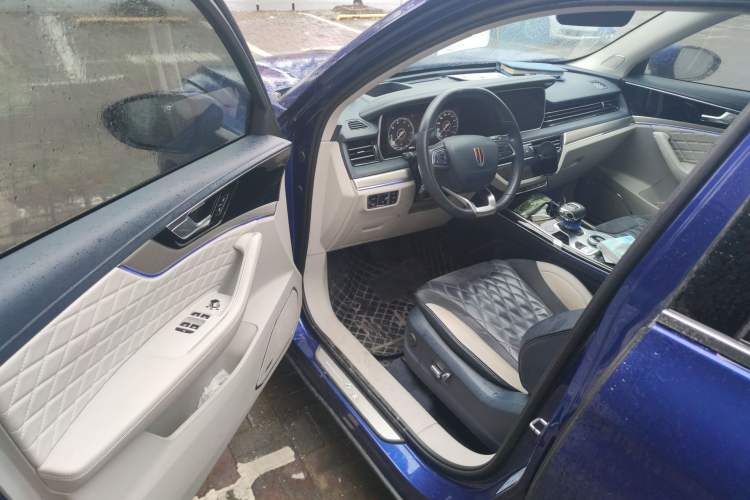 Used Hongqi HS5 2019 2.0T Smart Connect Flagship All-Wheel-Drive Version Driver Seat