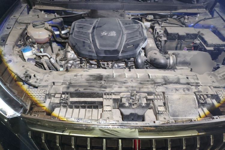 Used Hongqi HS5 2019 2.0T Smart Connect Flagship Edition Engine Bay