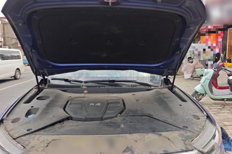 Used Hongqi HS5 2019 2.0T Smart Connect Flagship Edition Engine Bay