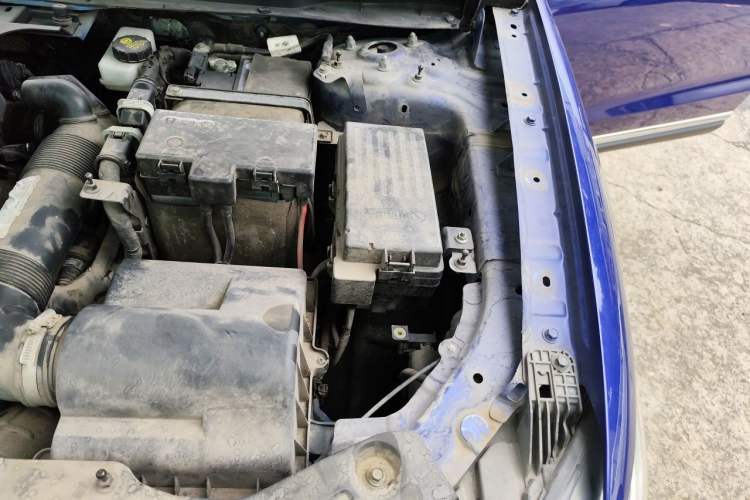 Used Hongqi HS5 2019 2.0T Smart Connect Flagship Edition Engine Bay Left