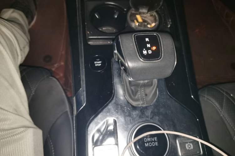 Used Hongqi HS5 2019 2.0T Smart Connect Flagship Edition Gear Lever