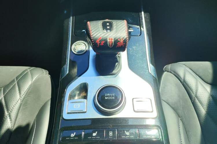 Used Hongqi HS5 2019 2.0T Smart Connect Flagship All-Wheel-Drive Version Gear Lever