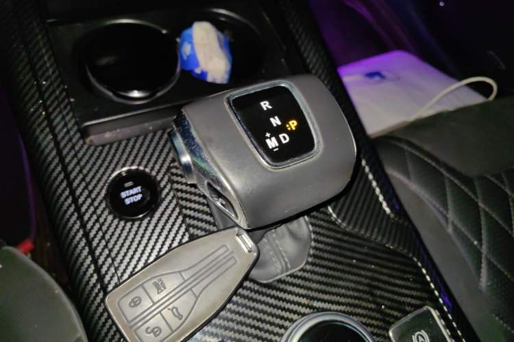Used Hongqi HS5 2019 2.0T Smart Connect Flagship Edition Gear Lever