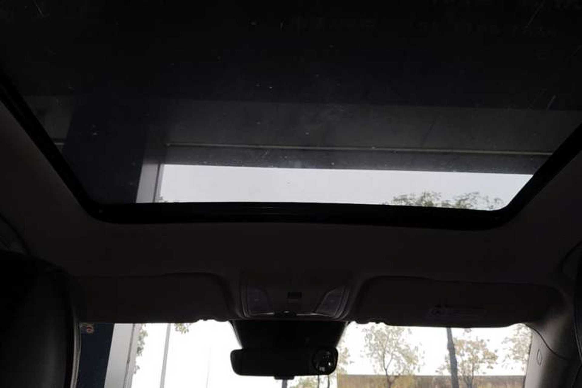 Used Hongqi HS5 2019 2.0T Smart Connect Flagship All-Wheel-Drive Version Headliner