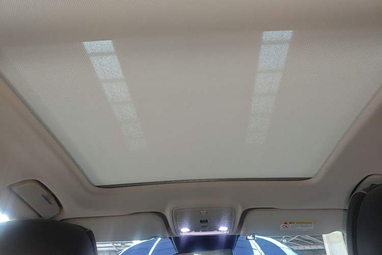 Used Hongqi HS5 2019 2.0T Smart Connect Flagship All-Wheel-Drive Version Headliner