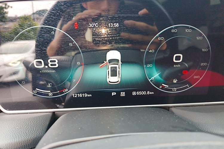 Used Hongqi HS5 2019 2.0T Smart Connect Flagship All-Wheel-Drive Version Instrument Cluster