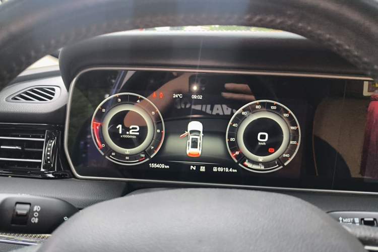 Used Hongqi HS5 2019 2.0T Smart Connect Flagship Edition Instrument Cluster