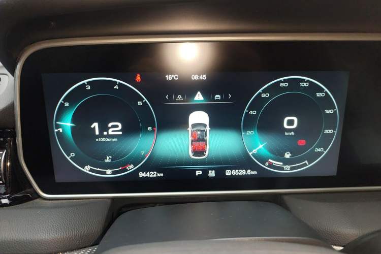 Used Hongqi HS5 2019 2.0T Smart Connect Flagship All-Wheel-Drive Version Instrument Cluster