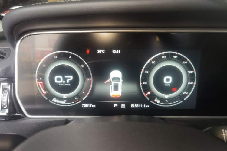 Used Hongqi HS5 2019 2.0T Smart Connect Flagship All-Wheel-Drive Version Instrument Cluster