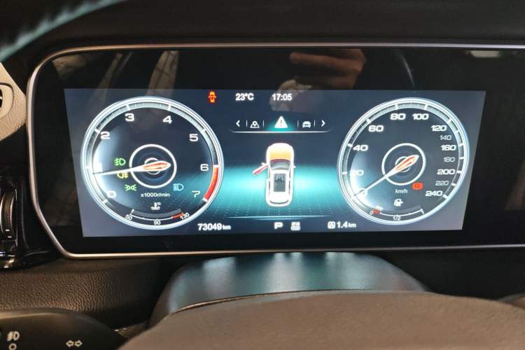 Used Hongqi HS5 2019 2.0T Smart Connect Flagship Edition Instrument Cluster