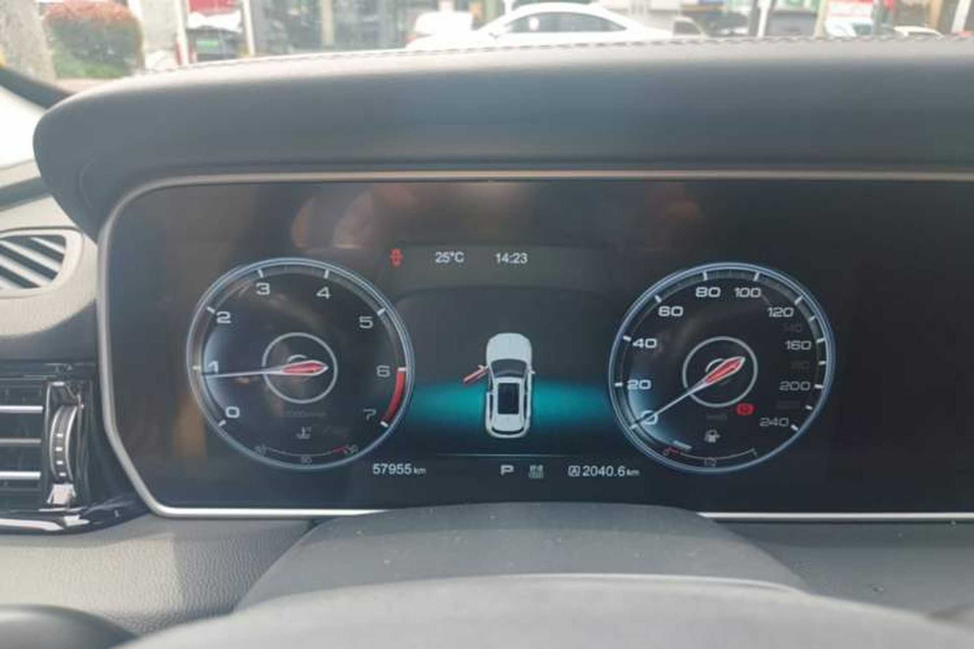 Used Hongqi HS5 2019 2.0T Smart Connect Flagship Edition Instrument Cluster
