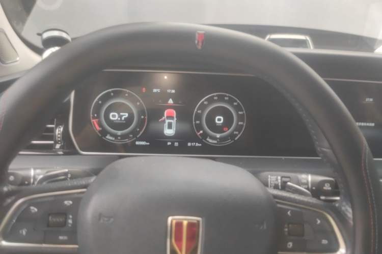 Used Hongqi HS5 2019 2.0T Smart Connect Flagship All-Wheel-Drive Version Instrument Cluster