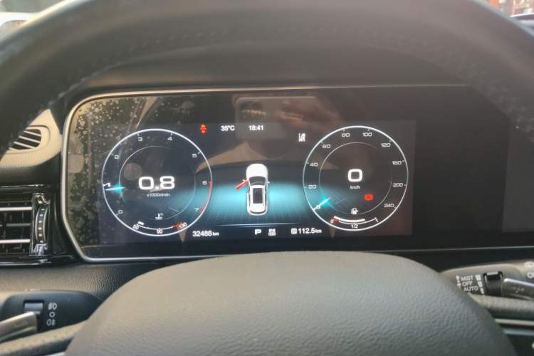 Used Hongqi HS5 2019 2.0T Smart Connect Flagship All-Wheel-Drive Version Instrument Cluster