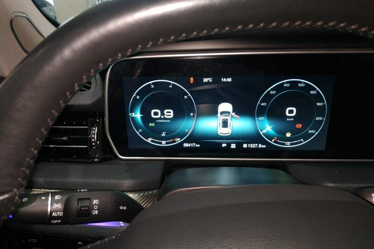 Used Hongqi HS5 2019 2.0T Smart Connect Flagship Edition Instrument Cluster