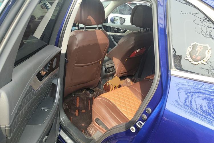 Used Hongqi HS5 2019 2.0T Smart Connect Flagship All-Wheel-Drive Version Interior 4
