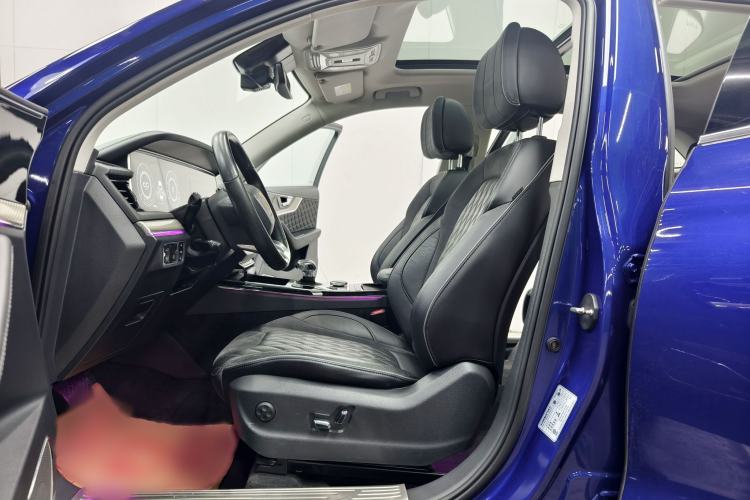 Used Hongqi HS5 2019 2.0T Smart Connect Flagship Edition Interior 5