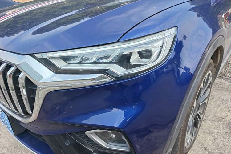 Used Hongqi HS5 2019 2.0T Smart Connect Flagship All-Wheel-Drive Version Left Front Headlight