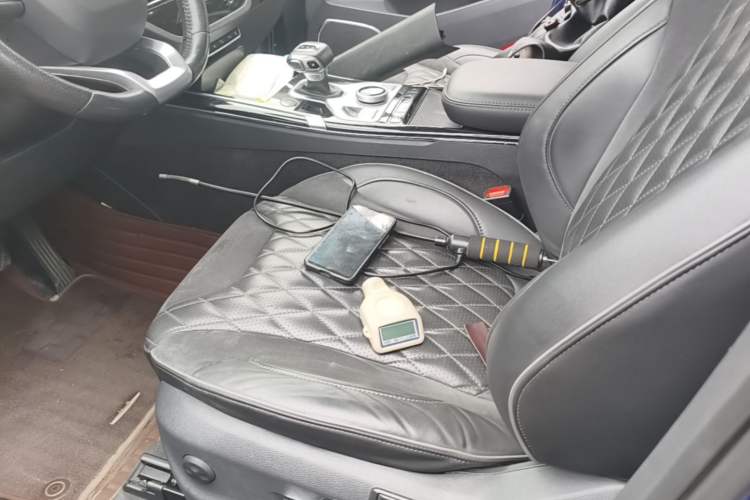 Used Hongqi HS5 2019 2.0T Smart Connect Flagship All-Wheel-Drive Version Left Front Seat