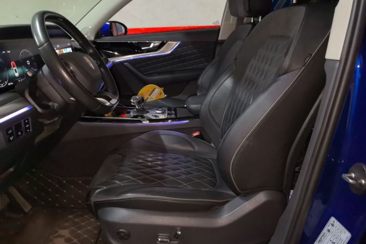 Used Hongqi HS5 2019 2.0T Smart Connect Flagship All-Wheel-Drive Version Left Front Seat